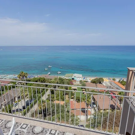 Hotel Terrazzo Sul Mare-3